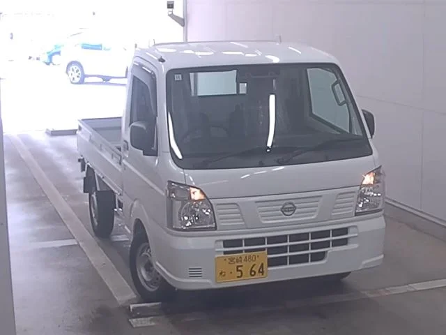 Nissan NT100 Clipper DR16T 2025